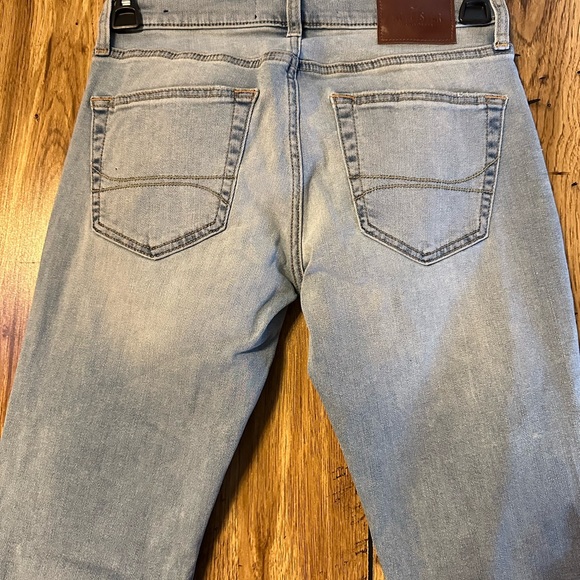 EUC Hollister denim jeans. Size 29. Women’s. - Picture 7 of 10